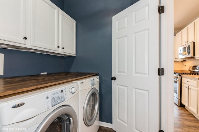 305 Fairmont Ct Unit 305, Saint Charles, IL 60175 - washroom with washing machine and clothes dryer, cabinet space, and wood finished floors