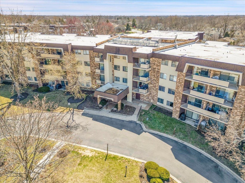 3350 N Carriageway Dr Unit 114, Arlington Heights, IL 60004 - photo 1