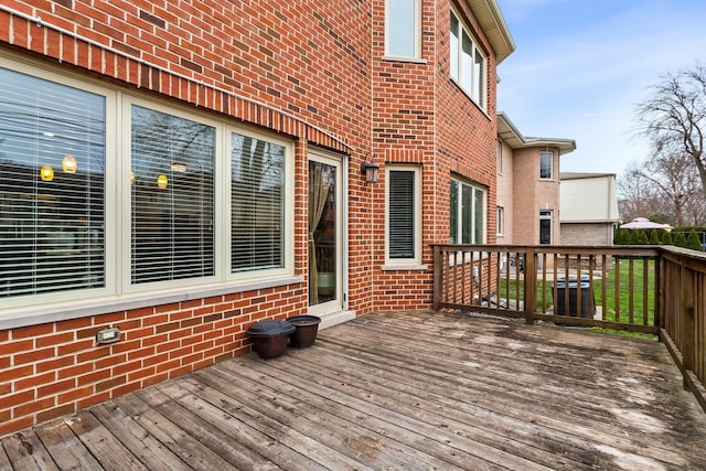 5305 Farwell Ave, Skokie, IL 60077 - view of deck