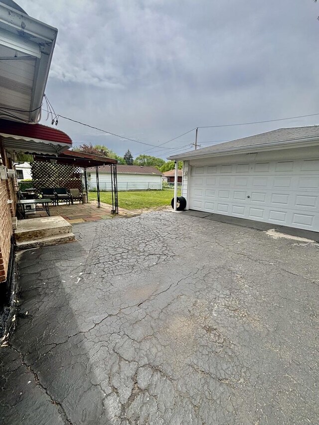 8400 Latrobe Ave, Burbank, IL 60459 - photo 11