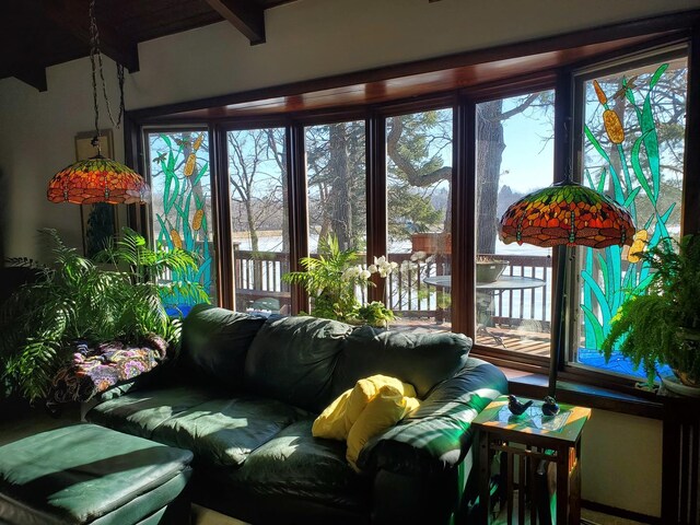245 Banbury Rd, Mundelein, IL 60060 - sunroom with plenty of natural light and beamed ceiling