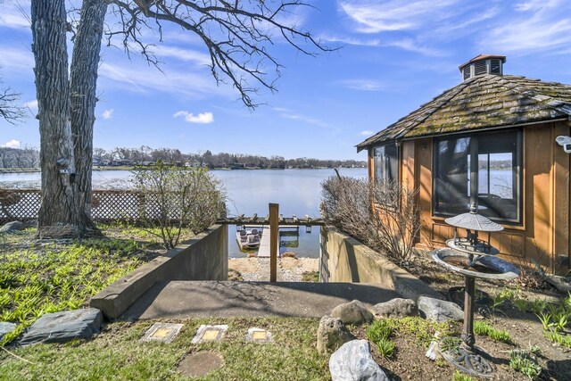 245 Banbury Rd, Mundelein, IL 60060 - water view featuring a dock