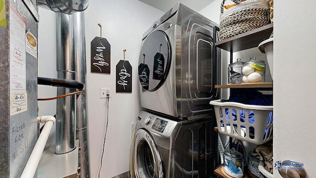 514 E Thornhill Ln, Palatine, IL 60074 - laundry room with stacked washer and dryer and laundry area