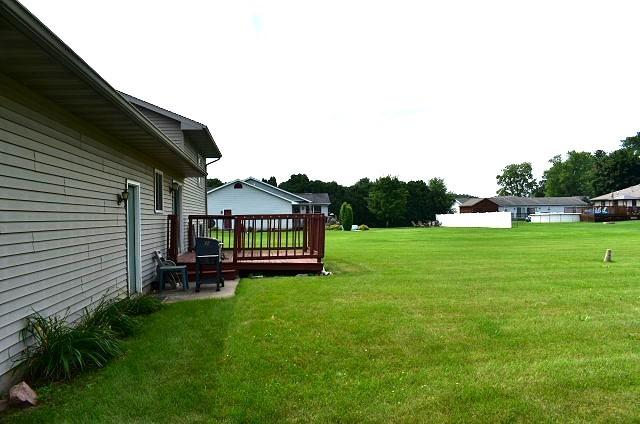 424 Meadow Lark Ln, Rock Falls, IL 61071 - photo 6