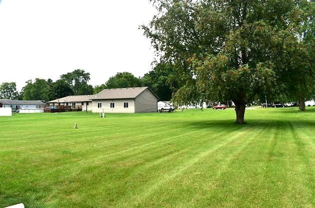 424 Meadow Lark Ln, Rock Falls, IL 61071 - photo 8