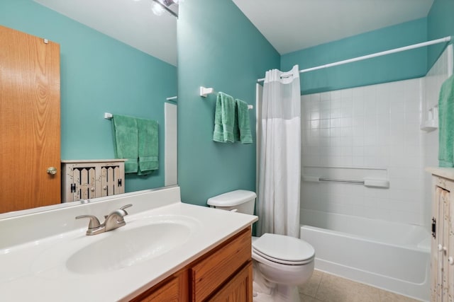 full bathroom featuring shower / tub combo, toilet, tile patterned flooring, and vanity