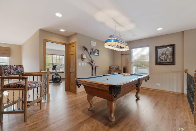 rec room with plenty of natural light, light wood-style floors, billiards, recessed lighting, and baseboards
