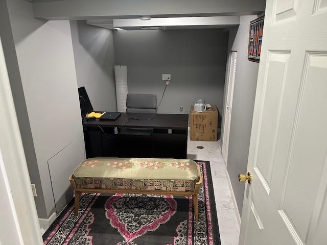 1968 Holbrook Ln, Hoffman Estates, IL 60169 - office with baseboards
