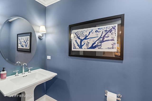 10044 S Leavitt St, Chicago, IL 60643 - bathroom featuring a sink and crown molding
