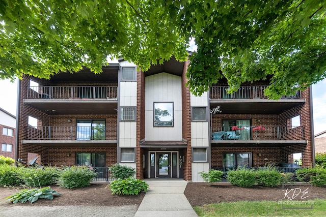 1221 Chalet Rd Unit 28-201, Naperville, IL 60563 - view of property