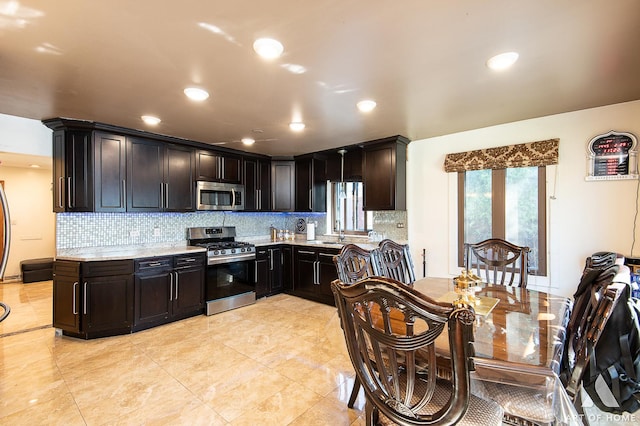 1895 Welwyn Ave, Des Plaines, IL 60018 - photo 6