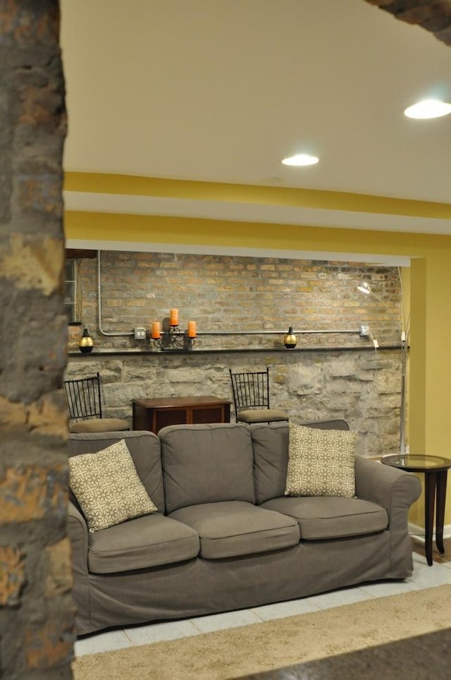 living area featuring recessed lighting