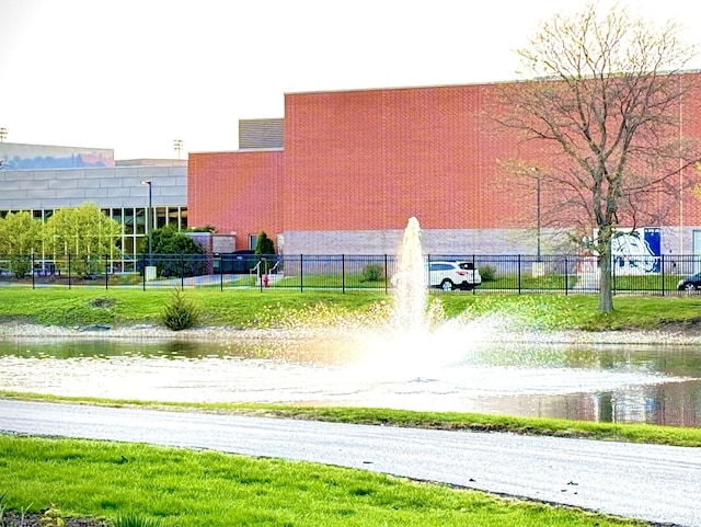 2050 Valencia Dr Unit 405, Northbrook, IL 60062 - view of property featuring a water view