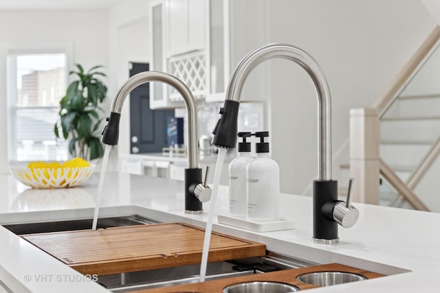 7440 S Oglesby Ave, Chicago, IL 60649 - kitchen view of a sink