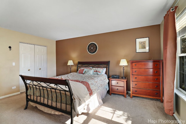 437 Deer Run Rd, Lakemoor, IL 60051 - carpeted bedroom featuring a closet and baseboards