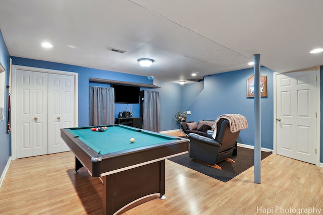 437 Deer Run Rd, Lakemoor, IL 60051 - recreation room with light wood-style flooring, billiards, baseboards, and recessed lighting