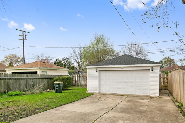 3666 176th Pl, Lansing, IL 60438 - detached garage with fence