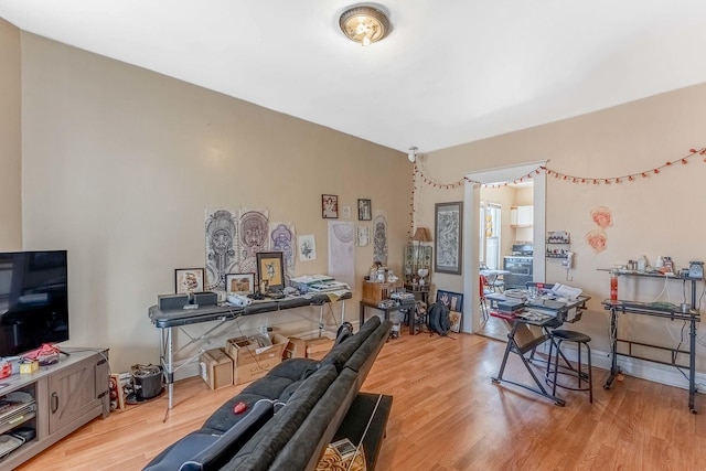 4026 N Kimball Ave, Chicago, IL 60618 - office with light wood-style flooring