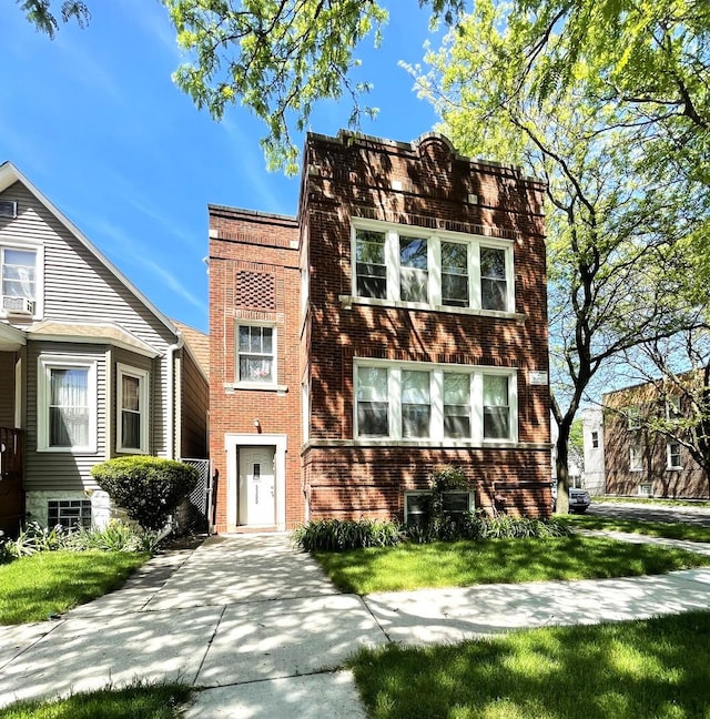 5300 W Congress Pkwy, Chicago, IL 60644 - photo 1