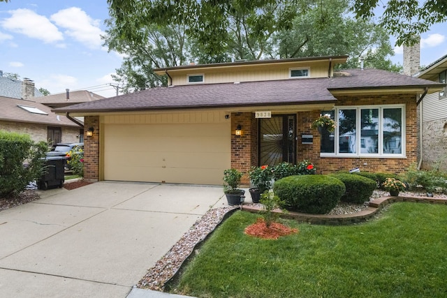9838 S Beverly Ave, Chicago, IL 60643 - photo 1