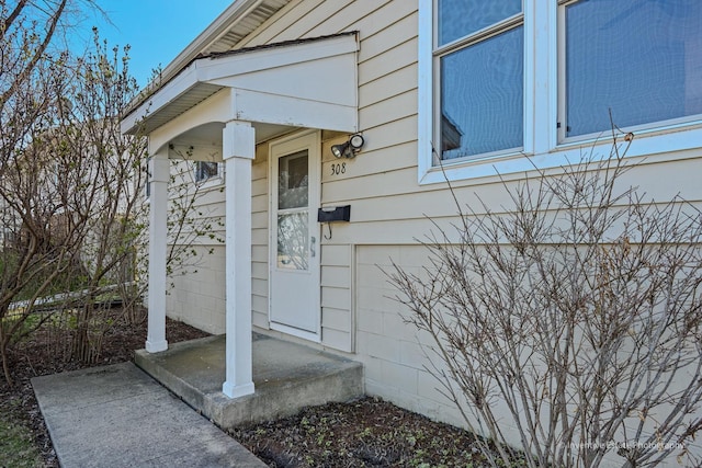 308 Eaton Ave, Romeoville, IL 60446 - entrance to property with an attached garage
