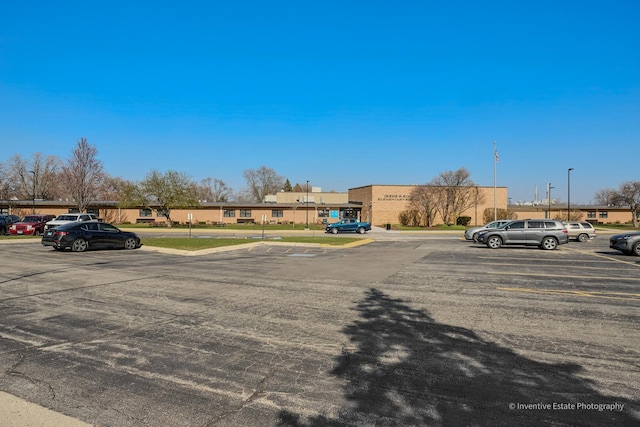 308 Eaton Ave, Romeoville, IL 60446 - view of road featuring street lighting