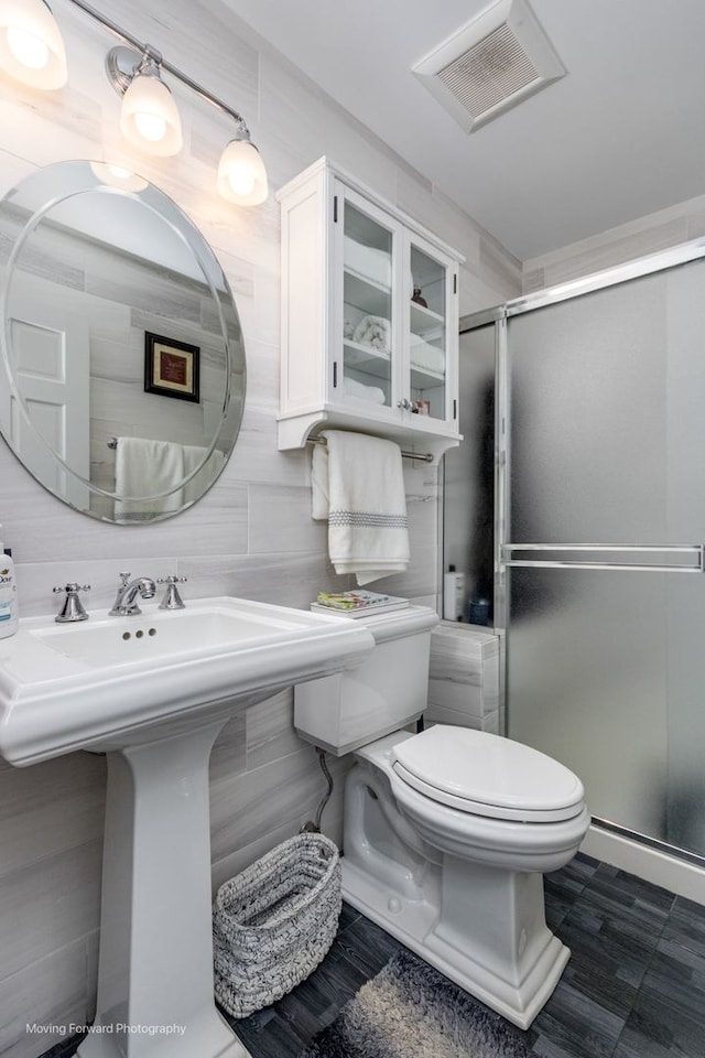 2219 Barrett Dr, Algonquin, IL 60102 - full bath with a shower stall