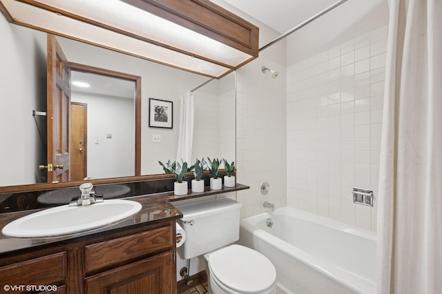 bathroom with shower / bath combo with shower curtain, vanity, and toilet