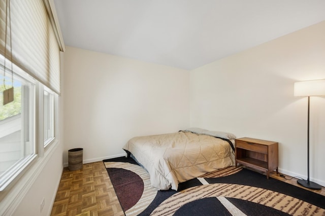 2806 Brindle Ct, Northbrook, IL 60062 - bedroom featuring baseboards