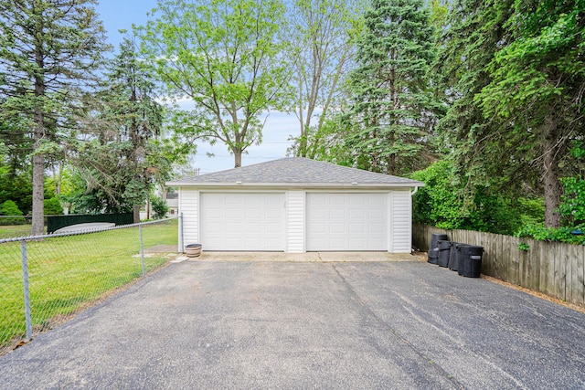 918 Dawes Ave, Joliet, IL 60435 - view of detached garage