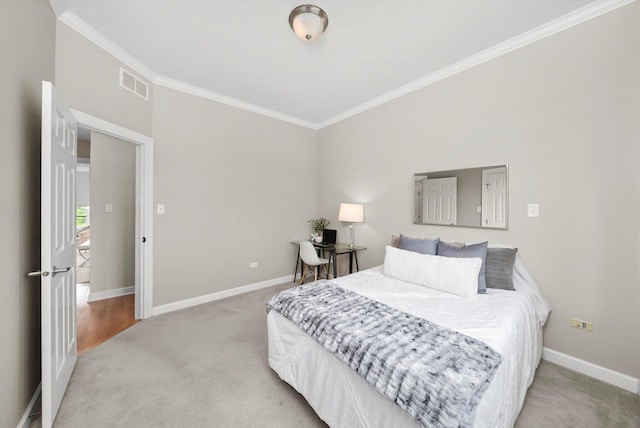 3443 N Lincoln Ave Unit 4A, Chicago, IL 60657 - bedroom with light colored carpet, ornamental molding, and baseboards
