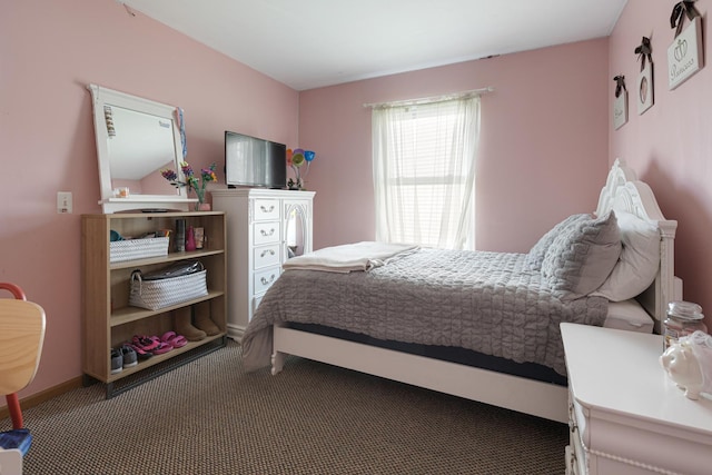 bedroom featuring carpet flooring