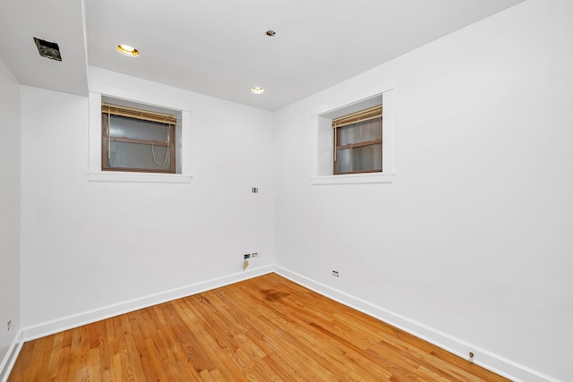 5014 N Oakley Ave Unit G, Chicago, IL 60625 - empty room with recessed lighting, light wood-style floors, and baseboards