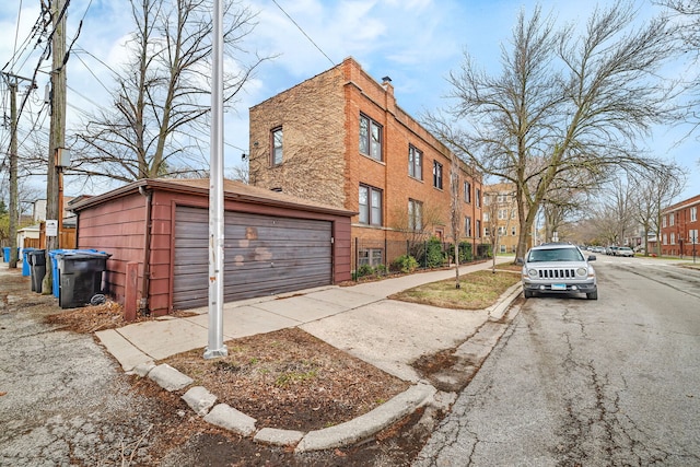 5014 N Oakley Ave Unit G, Chicago, IL 60625 - exterior space featuring a detached garage