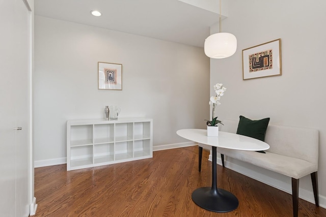 625 W Patterson Ave Unit 3E, Chicago, IL 60613 - dining area with wood finished floors, baseboards, and recessed lighting