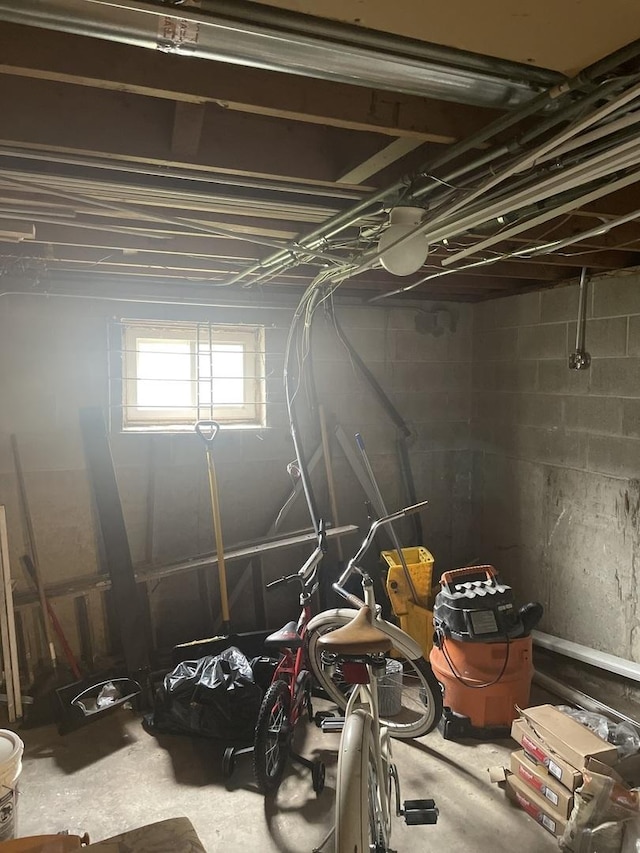 1641 Patricia Pl, Calumet City, IL 60409 - view of below grade area