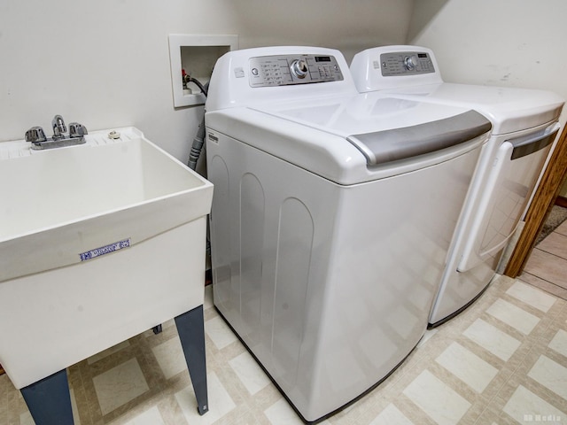 165 Fairfield Dr Unit 35B, New Lenox, IL 60451 - laundry room with washer and dryer and light flooring