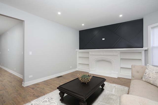9046 S Racine Ave, Chicago, IL 60620 - living area with visible vents, baseboards, recessed lighting, and wood finished floors