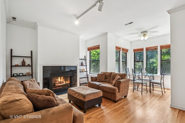 6455 N Bosworth Ave Unit 2, Chicago, IL 60626 - photo 2