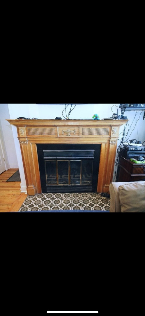 2742 N Kenmore Ave, Chicago, IL 60614 - details with wood finished floors and a fireplace