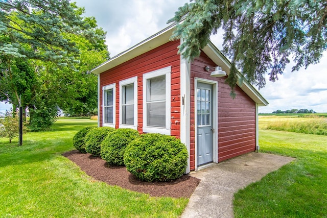 view of outbuilding