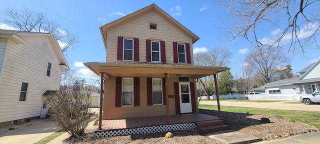 view of front of property with a porch