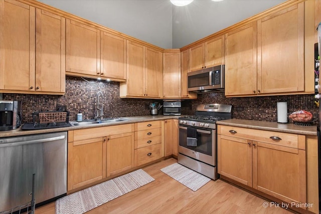 704 Circle Dr Unit 704, Roselle, IL 60172 - photo 7