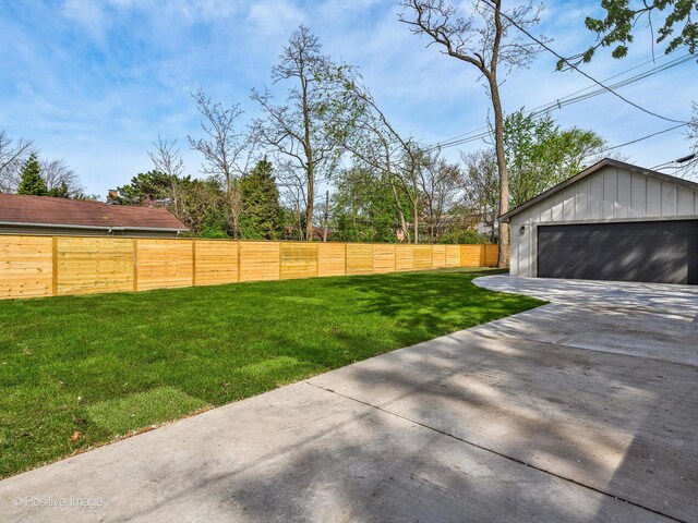 2206 W 107th Pl, Chicago, IL 60643 - view of yard with a detached garage and fence