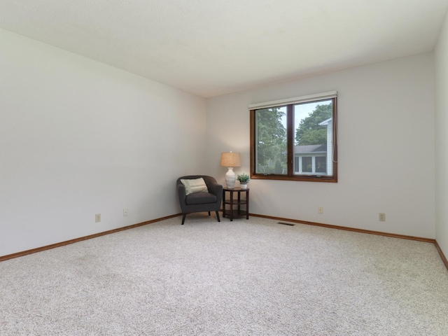 608 Cheshire Dr, Bloomington, IL 61704 - unfurnished room with carpet floors and baseboards