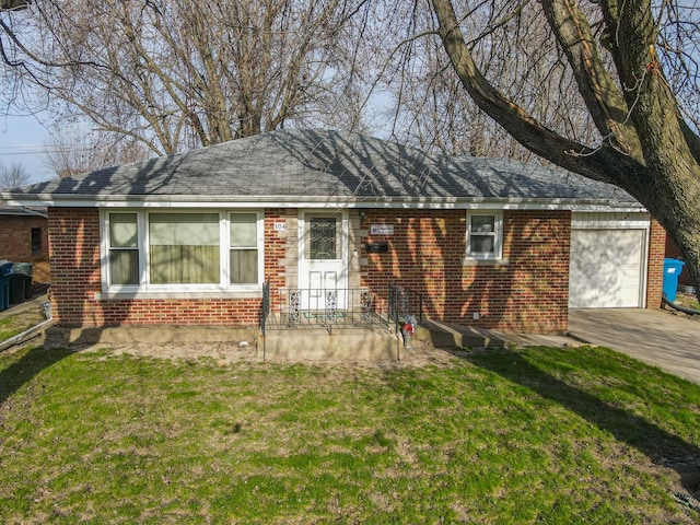 ranch-style house with a front yard, brick siding, and driveway