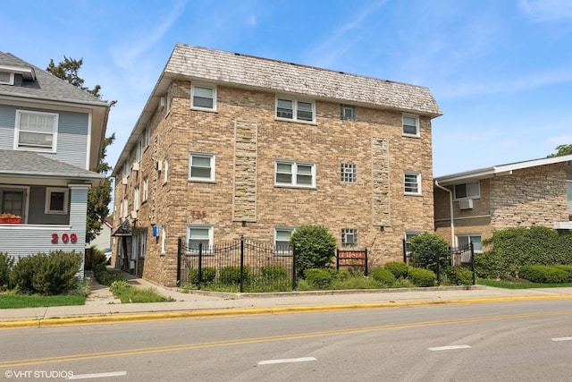 205 Circle Ave Unit 2B, Forest Park, IL 60130 - view of property