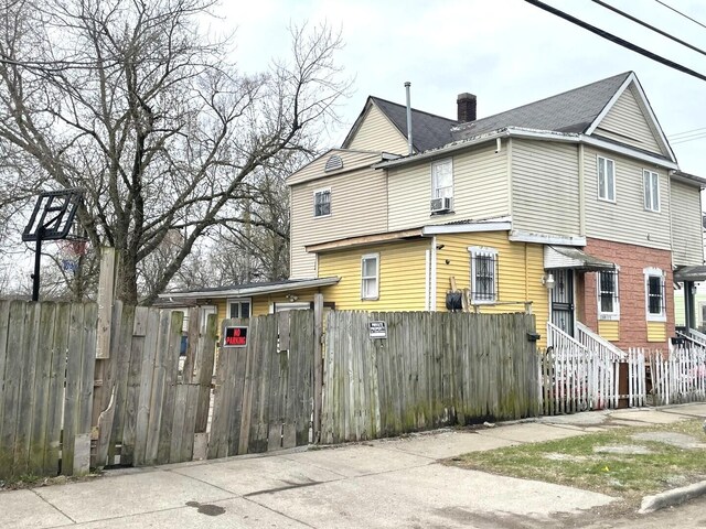 12628 E 153rd St, Harvey, IL 60426 - photo 2