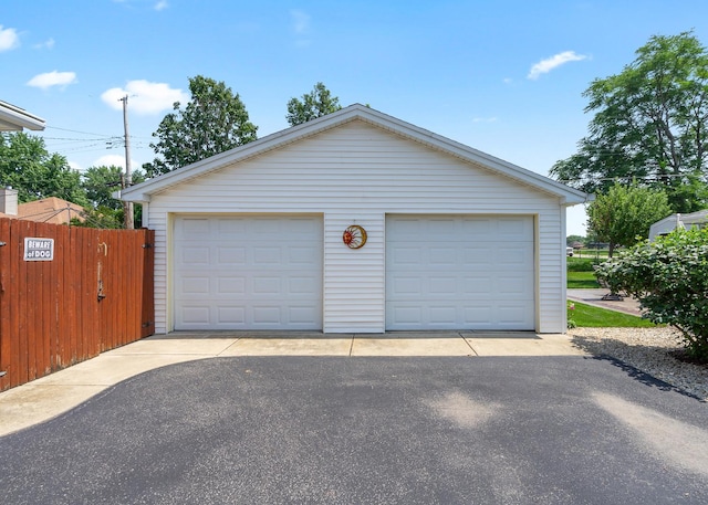 824 Read St, Lockport, IL 60441 - photo 2