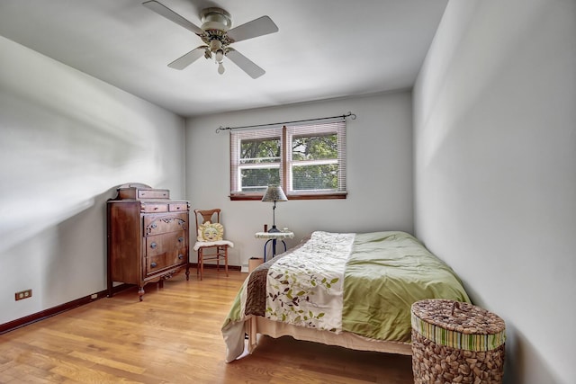 13344 S Stephen Dr, Palos Park, IL 60464 - bedroom featuring light wood-style floors and a ceiling fan